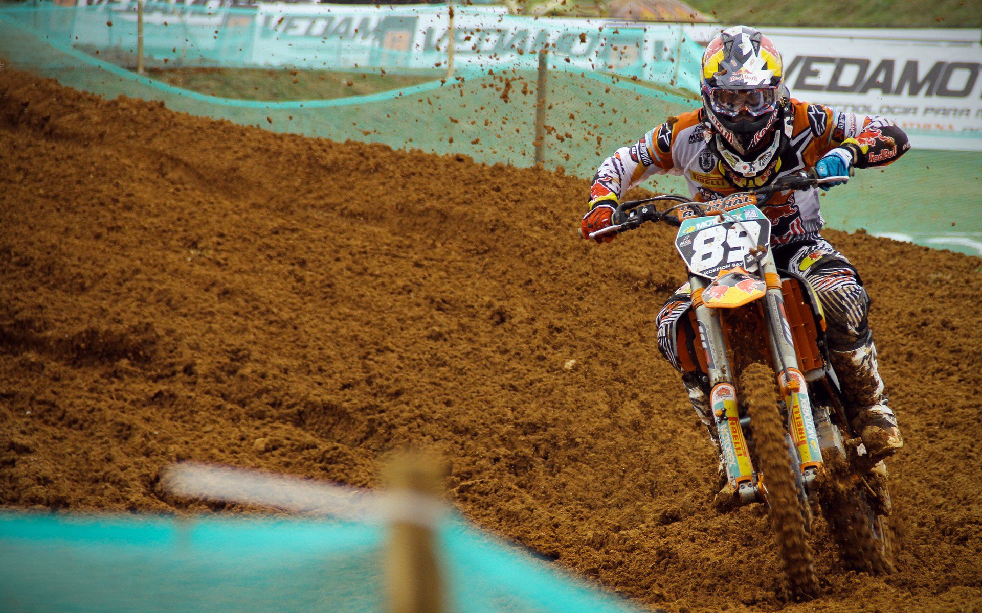 莱万关键一击定乾坤,秘鲁点球硬仗力克澳大利亚晋级世界杯