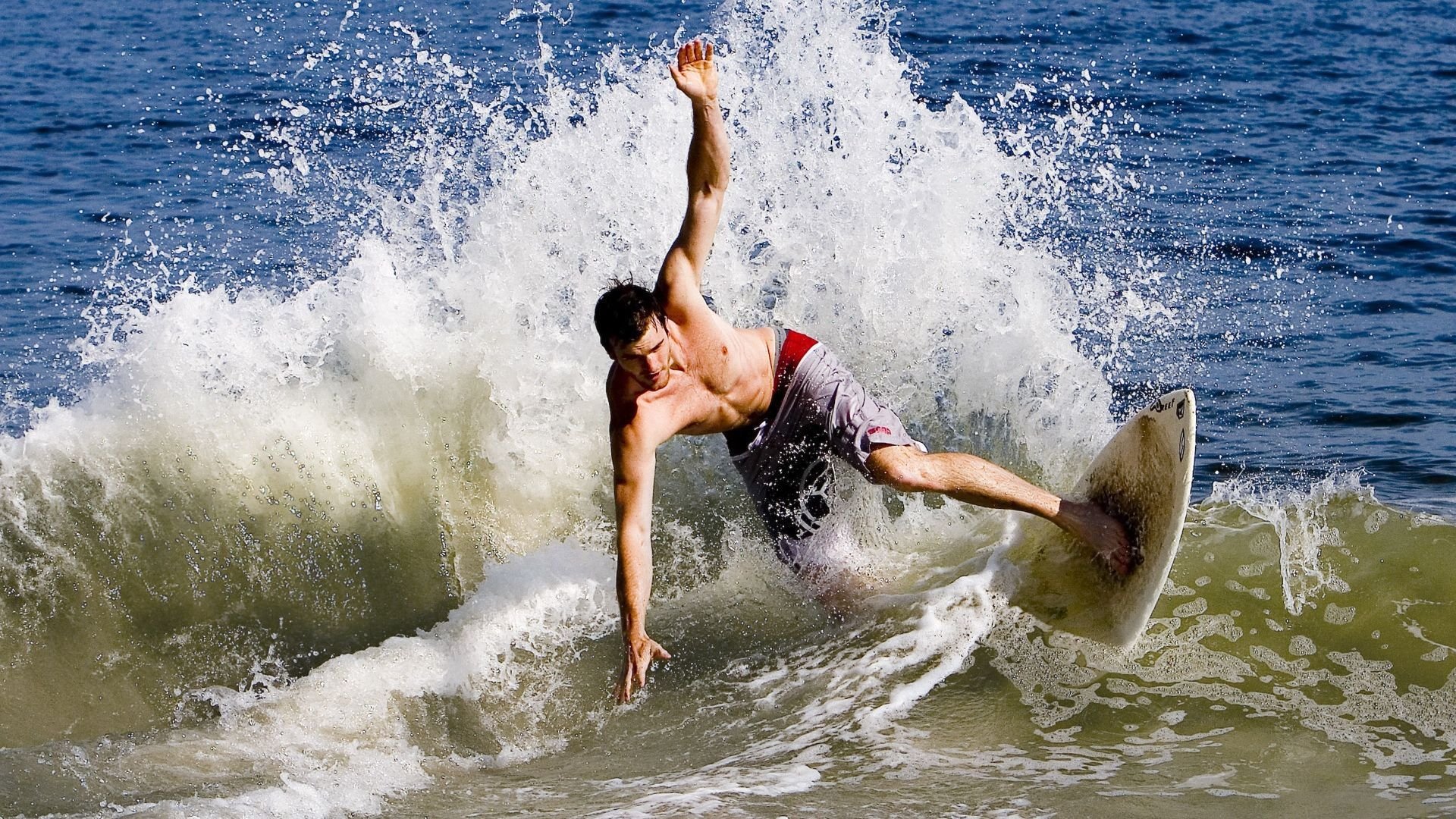 IM体育注册链接-塞维利亚的冰墙，一场封锁冰岛的欧冠淘汰赛，写就了足球史上最冷的神话